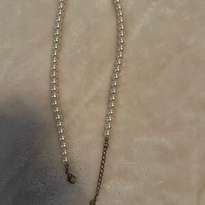 Elegant Pearl Necklace